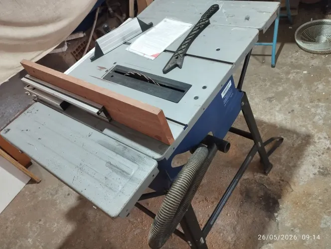 SERRA ESQUADRIA BANCADA