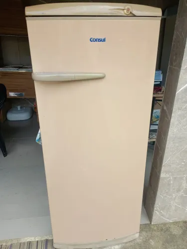 Geladeira Consul degelo seco