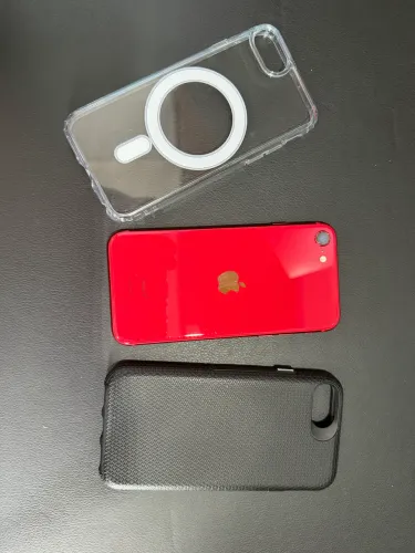 iPhone SE 2ª Geração (vermelho)