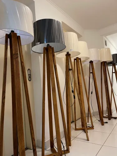Luminárias de Chão diversas