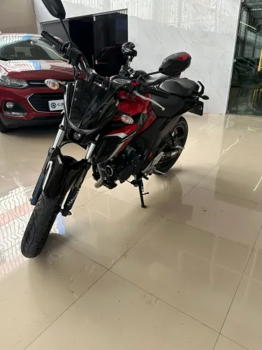 FAZER 250 cc APENAS 3.400 KM RODADOS