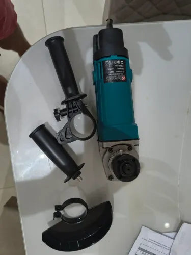Esmerilhadeira 9000w