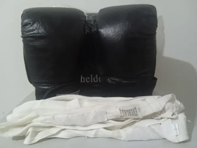 Luvas de boxe 14oz + Bandagens