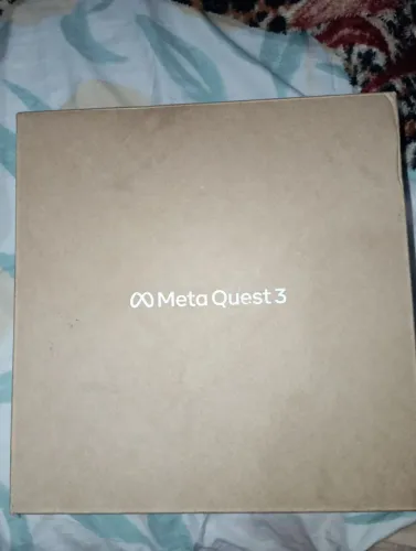 Meta Quest 3 - 512gb com dois controles e carregador 
