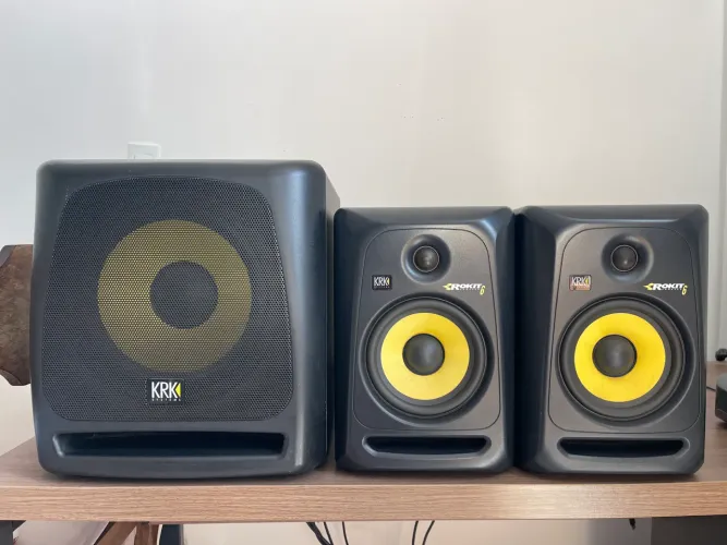 Kit Estúdio Monstro: Par KRK Rokit 6 G2 + Subwoofer KRK 10" G1 (Grave Pesado!)