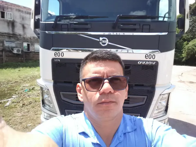 Motorista Cat AE disponível 