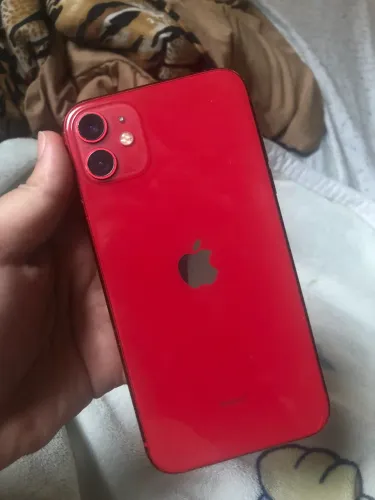 iPhone 11