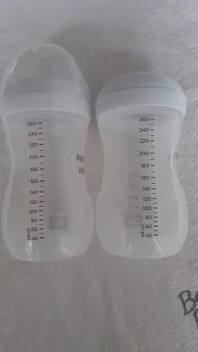 Vendo duas mamadeira PHILIPS AVENT 50,00 reais .