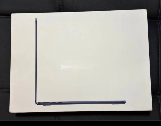 MacBook m5 (lacrado) 512gb