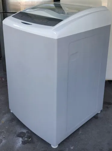 VENDO UMA MÁQUINA DE LAVAR ROUPA BRASTEMP 08KG 
