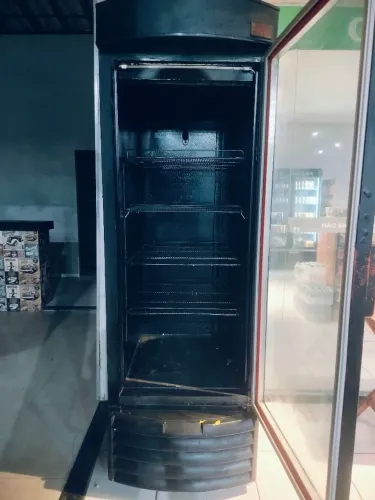 Vendo Cervejeira!