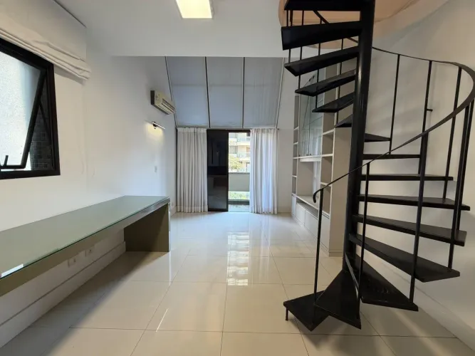 Apartamento para Venda em Campinas, Cambuí, 1 dormitório, 1 suíte, 2 banheiros, 1 vaga