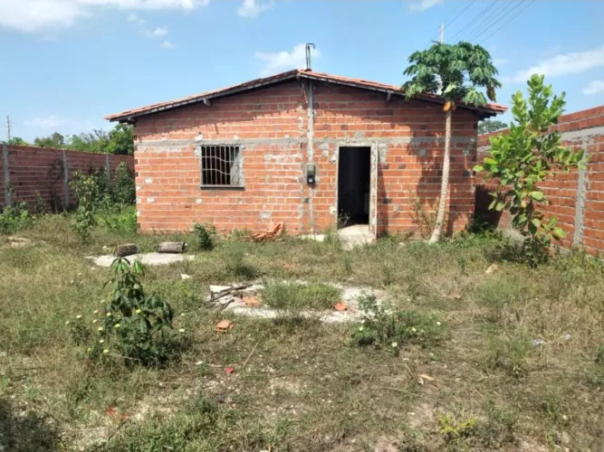 Vendo casa na Taboca