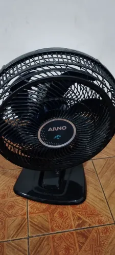 Vendo ventilador Arno 150 reais