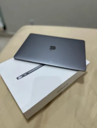 Mac book 