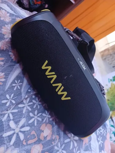 Caixa De Som Bluetooth Waaw By Alok Boom 110 Prova D'água Preto