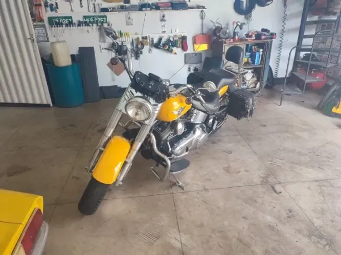 Harley-Davidson Fat Boy FLSTF 2011 - 39.000 km - Impecável