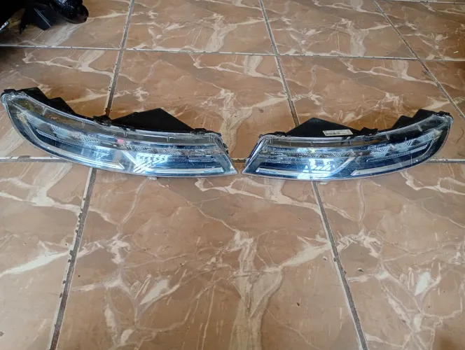 Farol Citroen C4 Cactus (Preço Unitário)