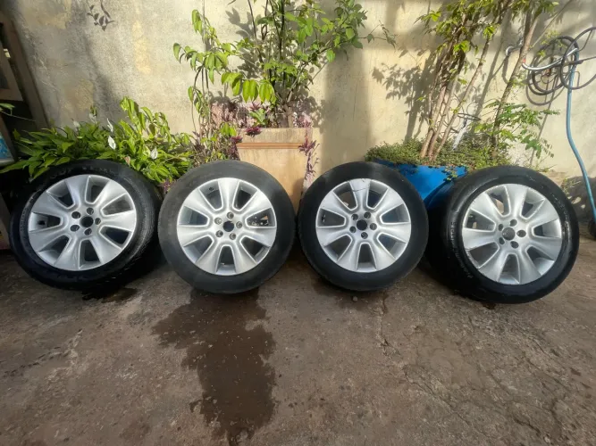 Rodas aro 16, cinco furos