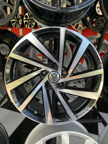 Roda Golf Europeu aro 17 5x112 R-Seven VW