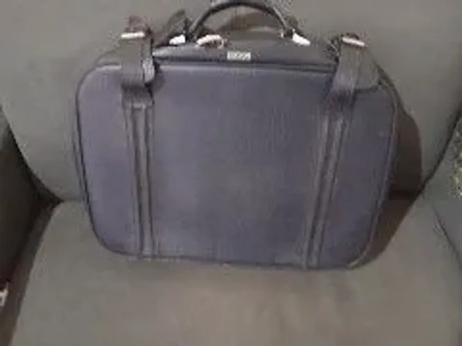 Bolsa de época relíquia