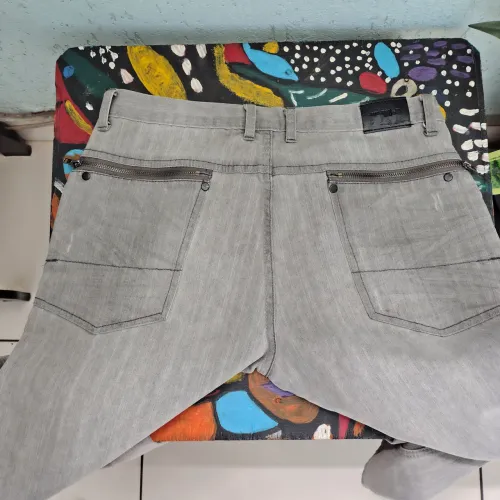 Calça masculina
