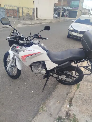 Tenere 250