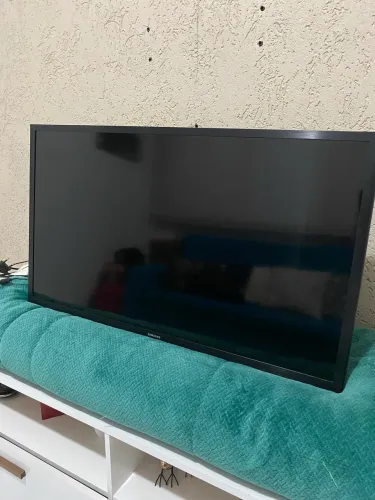 Smart TV Samsung 32? HD UN32J4290AG - Wi-Fi + HDMI + USB
