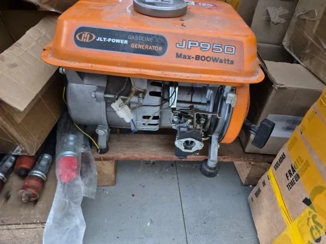 Gerador a gasolina precisa de reparo