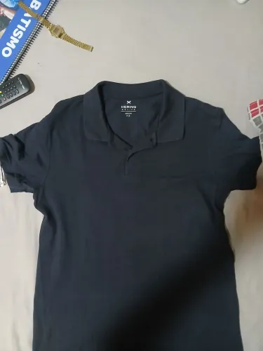 Camiseta tam 14 anos marca hering 
