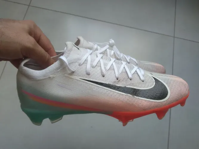 CHUTEIRA NIKE VAPOR 16 ELITE - TOP!!!