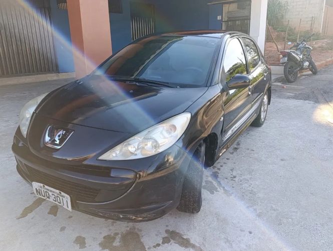 Imagem de Peugeot 207 XR 1.4 Flex 8V 3P 2010