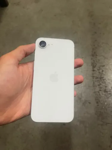 IPHONE 16E NA GARANTIA