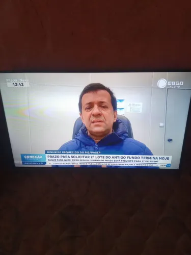 Vende se uma tv 32 polegadas