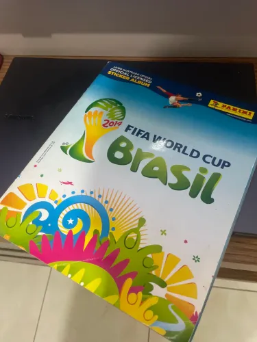 Álbum da copa 2018,novo e completo!!