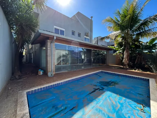 Casa de 330m² com 04 quartos para locação e venda - Jardim Saint Gerard