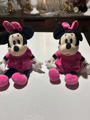 Minnie pelúcia