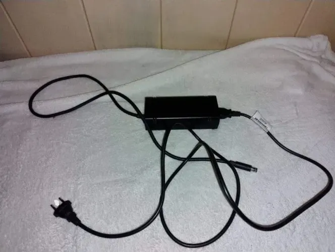 Fonte Original Bivolt Xbox 360 E