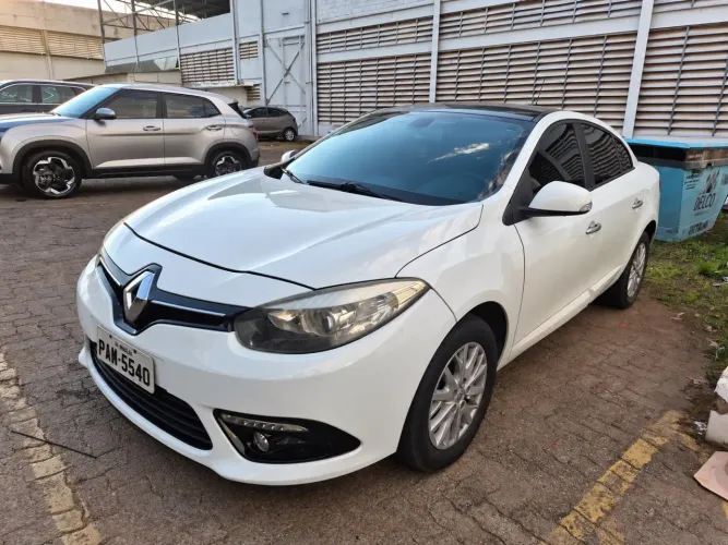 Renault Fluence Sed. Dynamique 2.0 16V Flex Aut. 2016