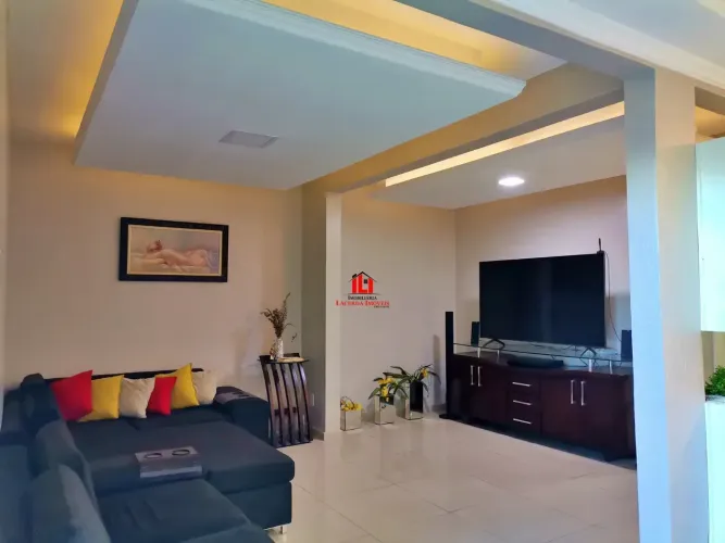 Aluguel  R$ 5.500,00 Casa Disponível em Dom Pedro - Excelente localização