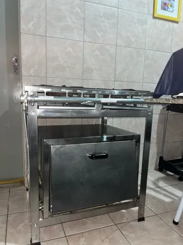 Fogão industrial Fost Gourmet;