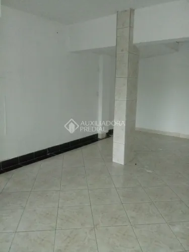 Sobreloja 43 m2 reformada, no Passo d Areia perto Bourbon Wallig