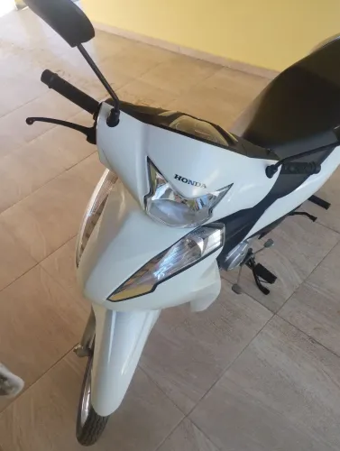 Vendo Honda Biz 110i