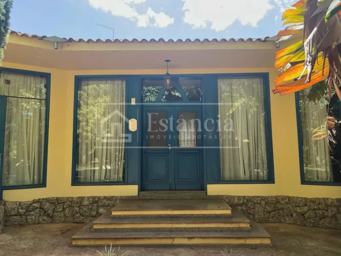 Casa para Venda em Brotas, Santa Cecilia, 4 dormitórios, 2 suítes, 5 banheiros, 4 vagas