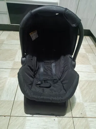 Bebê conforto com base