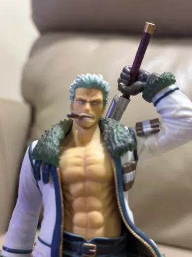 Action Figure Smoker - One Piece - SH Figuarts Zero