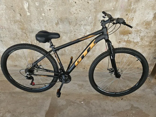 Bicicleta aro 29 freios a disco nova 