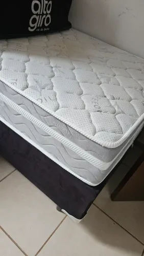 Cama de solteiro