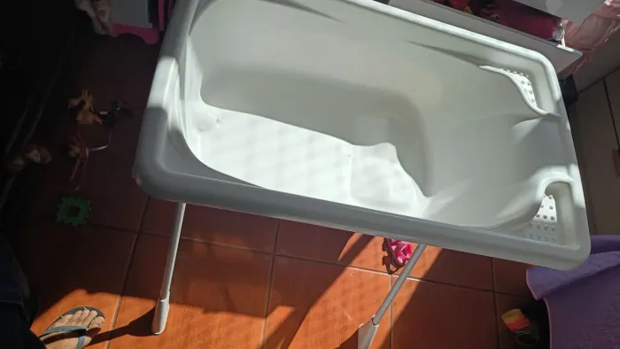 Berço, banheira e acessórios