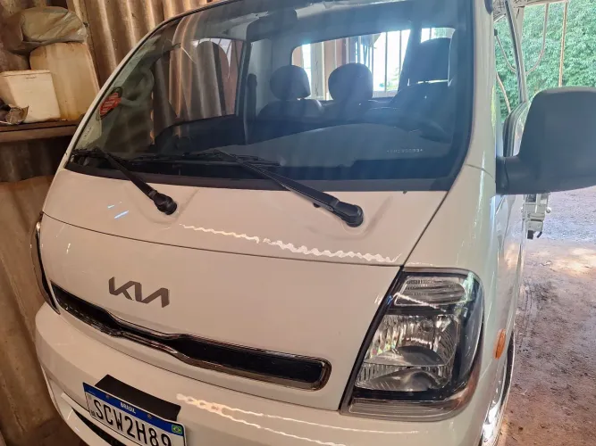 Caminhão pequeno porte kia bongo 24 25  4x4 fon *
